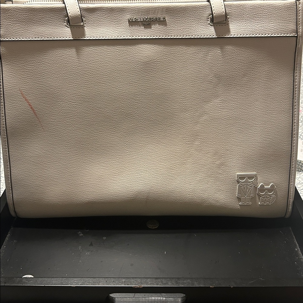 Karl lLagerfeld shoulder bag. Has minor  marks but could possibly be clean.
